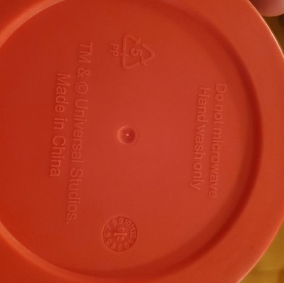 Universal Studio The Secret Life Of Pets Off The Leash Popcorn Bucket - Picture 7 of 8